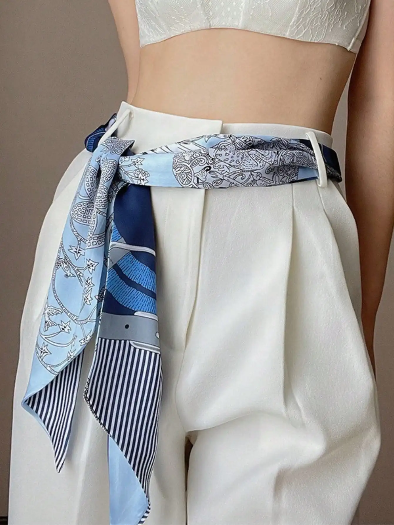 Kadın İlkbahar/Yaz Günlük Saht - Silk Scarf Square incelemesi ve fiyatı