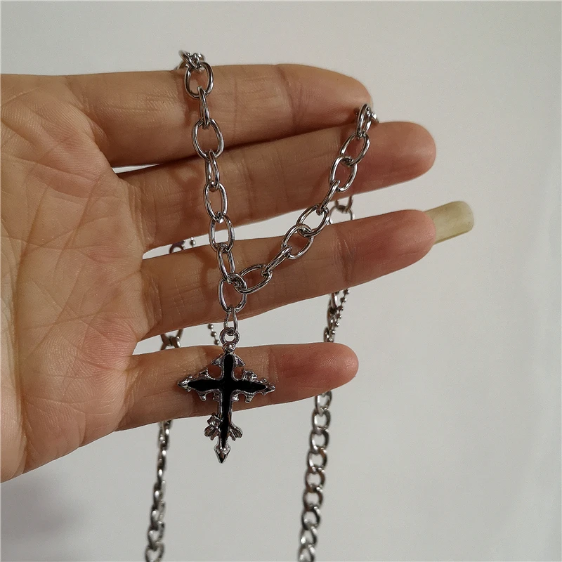 Kırmızı Lav Kalp Yıldız Çapraz - Women'S Emo Accessories incelemesi ve fiyatı